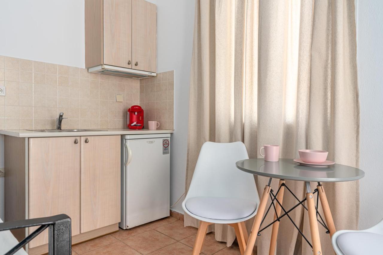 Ornos Apartments Bagian luar foto