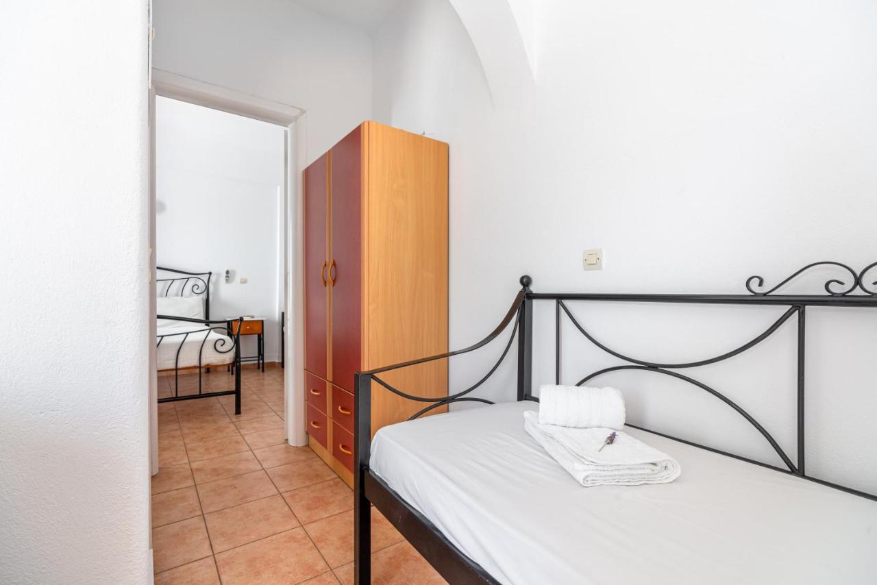 Ornos Apartments Bagian luar foto